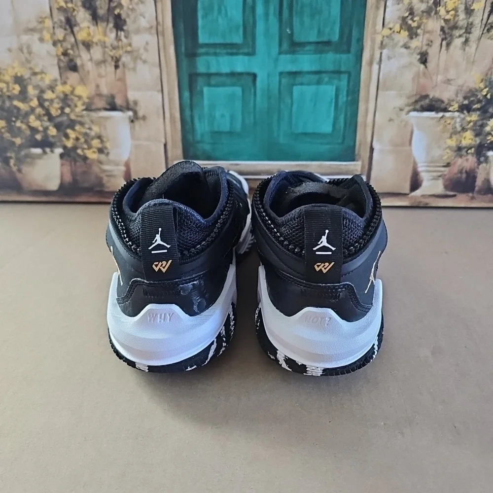 Jordan Why Not .6 Black Gold-White Basketball Sneakers DO7191-071 Men's Sz 6.5 Y